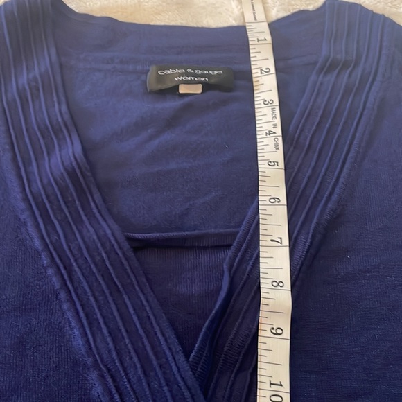 Cable & Gauge Navy Blue 3/4 Sleeve V Neck Blouse - Picture 7 of 11